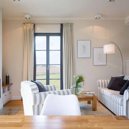 Σπίτι διακοπών Reetland Am - Premium Reetdachvilla Mit 2 Schlafzimmern, Sauna Und Kamin E11 *