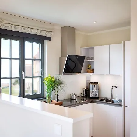 Reetland Am - Premium Reetdachvilla Mit 2 Schlafzimmern, Sauna Und Kamin E11