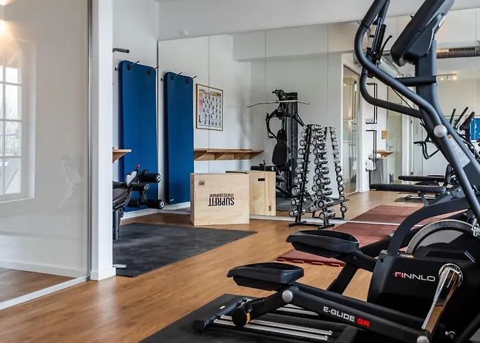 Сasa de vacaciones Reetland Am - Premium Reetdachvilla Mit 2 Schlafzimmern, Sauna Und Kamin E11 Dranske